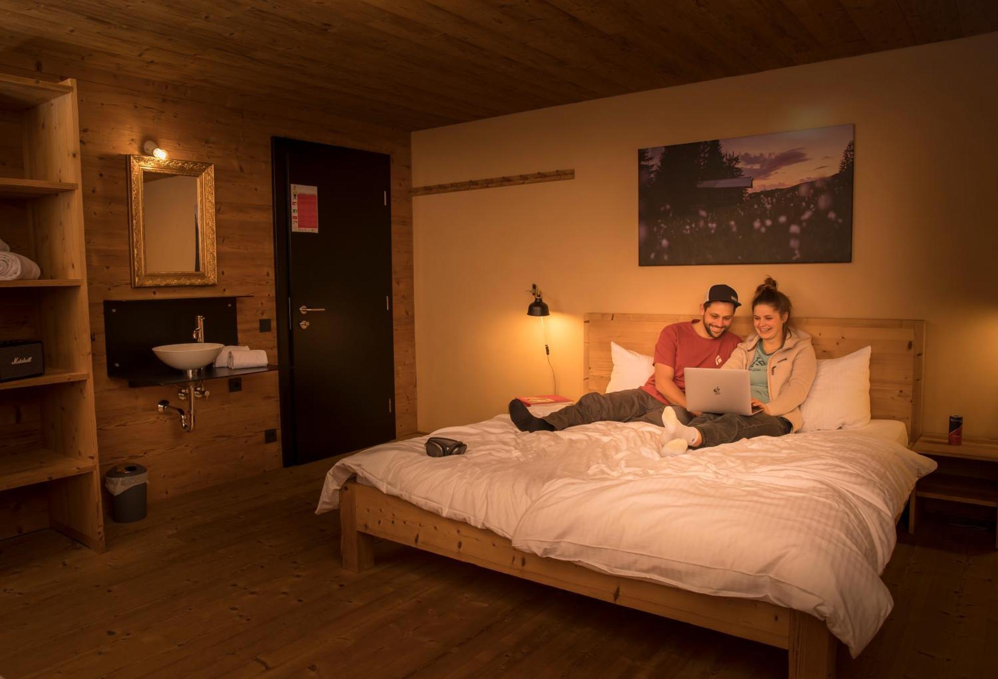Alpen Select Lodge Kleinwalsertal Рицлерн Экстерьер фото