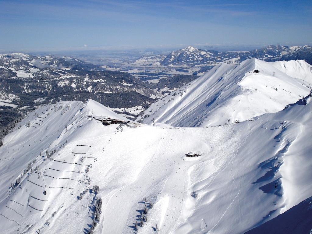 Alpen Select Lodge Kleinwalsertal Рицлерн Экстерьер фото