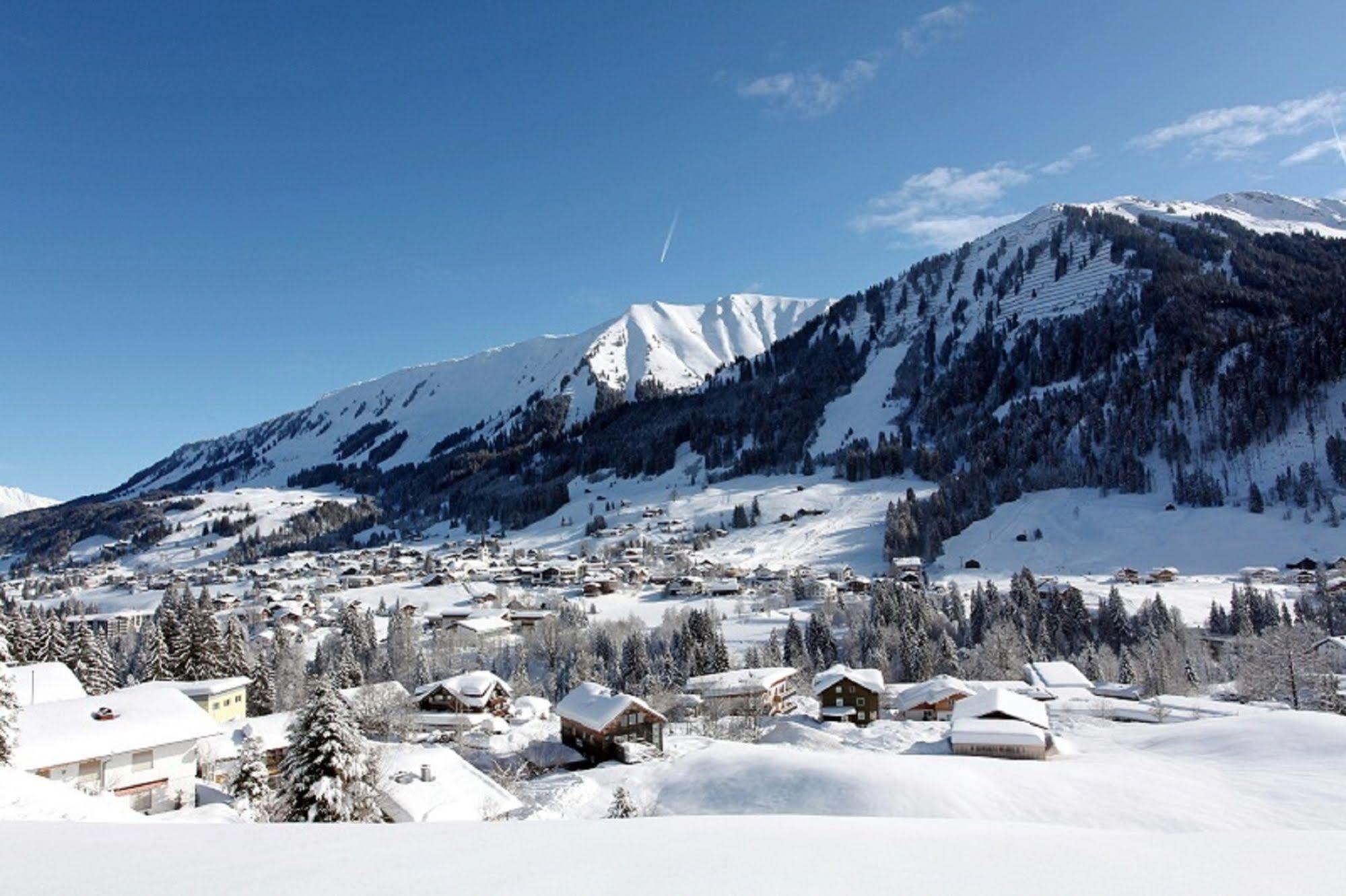 Alpen Select Lodge Kleinwalsertal Рицлерн Экстерьер фото