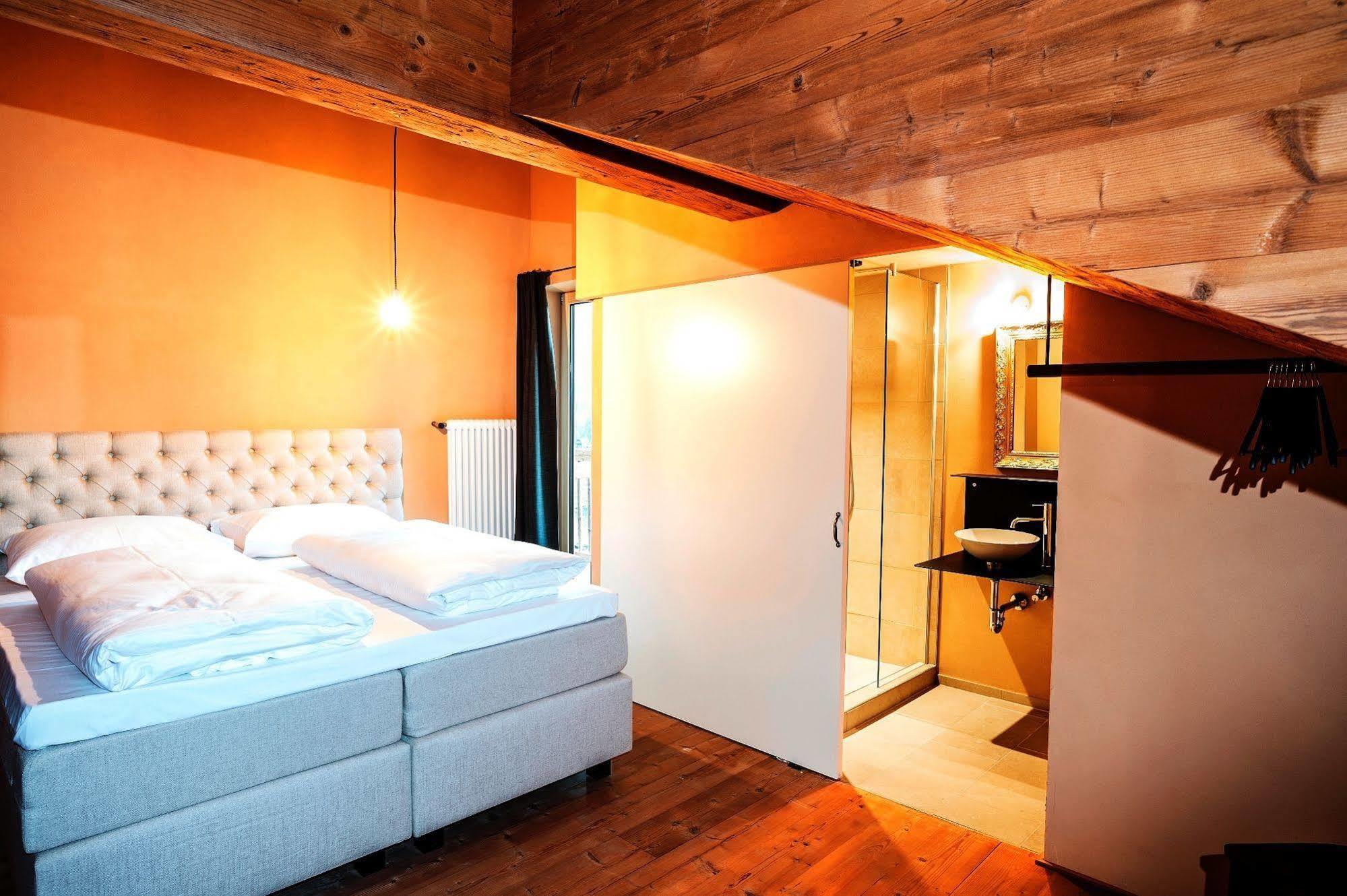 Alpen Select Lodge Kleinwalsertal Рицлерн Экстерьер фото